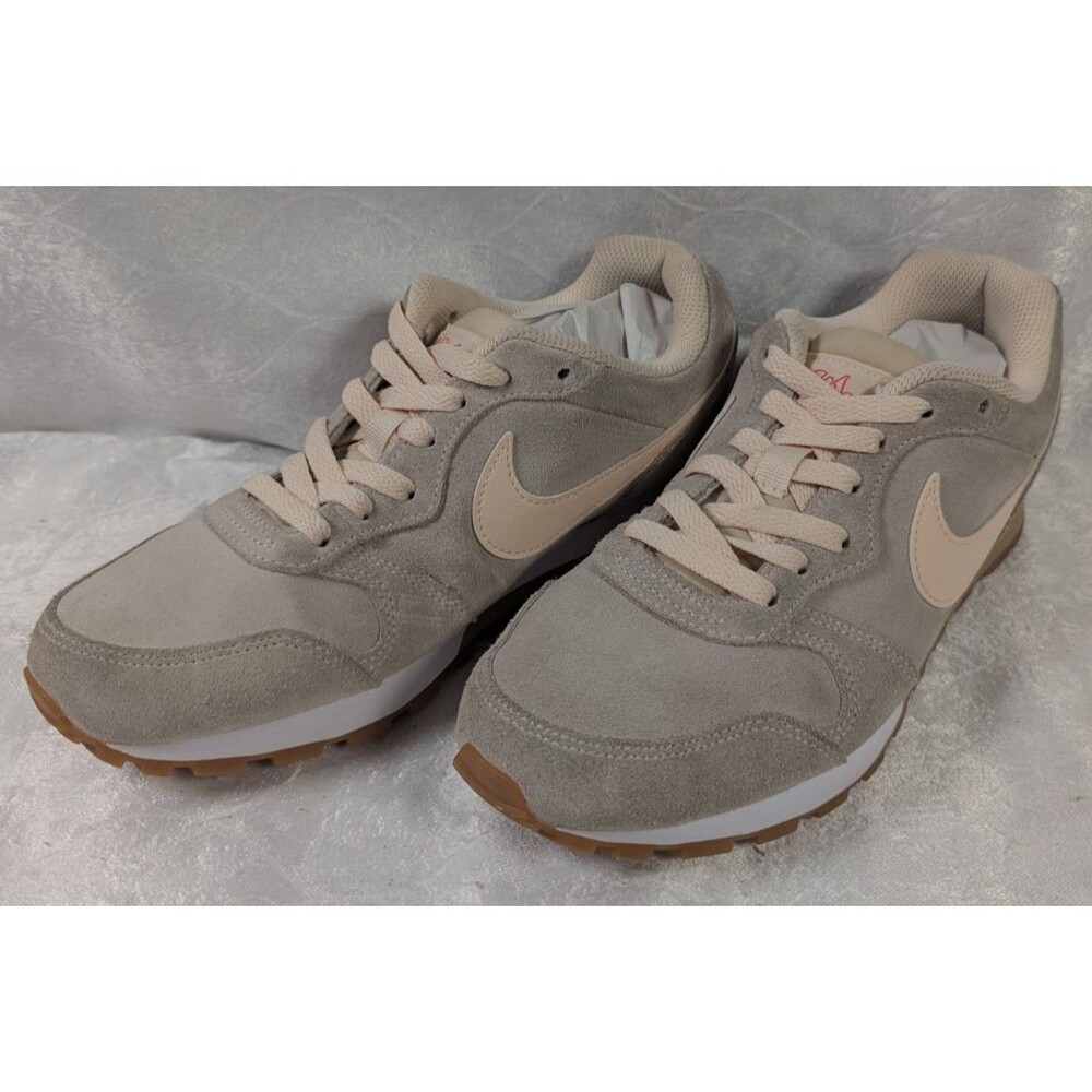 Nike MD Runner 2 SE Womens Size 6.5 Guava Ice Gum Suede Retro AQ9121-801